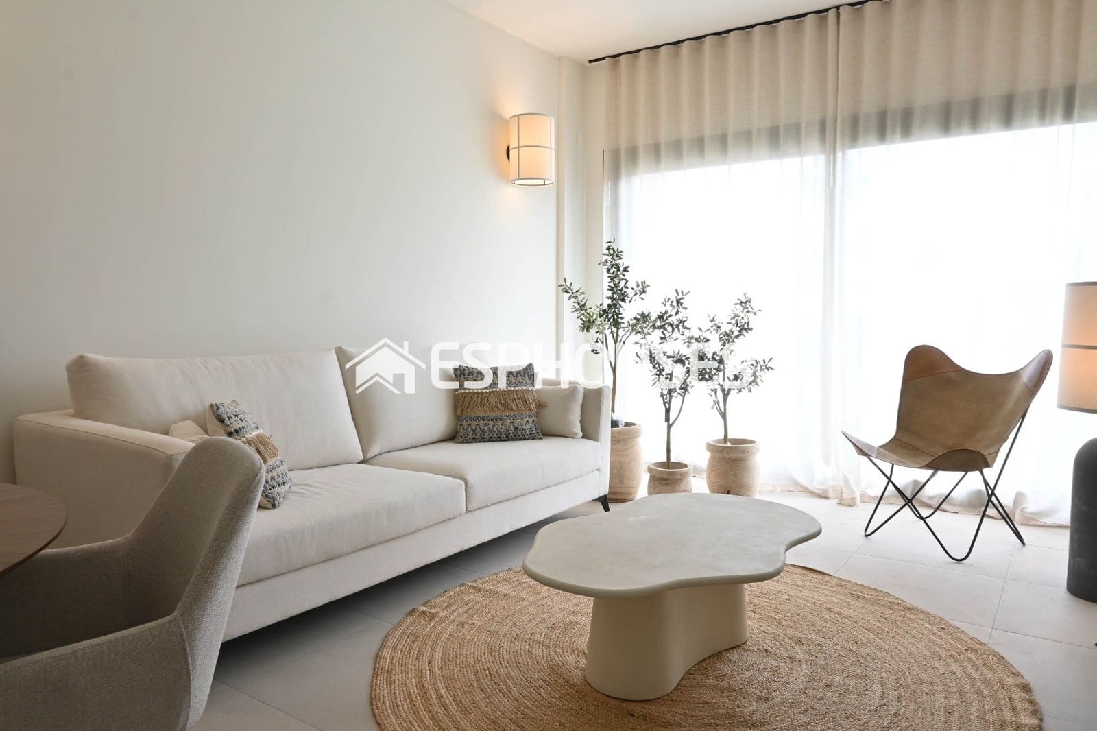 2 soverom Bungalow til salgs i Torrevieja med svømmebasseng garasje - € 380 000 (Ref: 9812367)