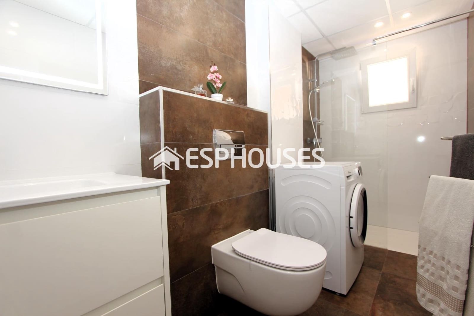 1 bedroom Apartment for sale in Guardamar del Segura - € 160,000 (Ref: 9846703)
