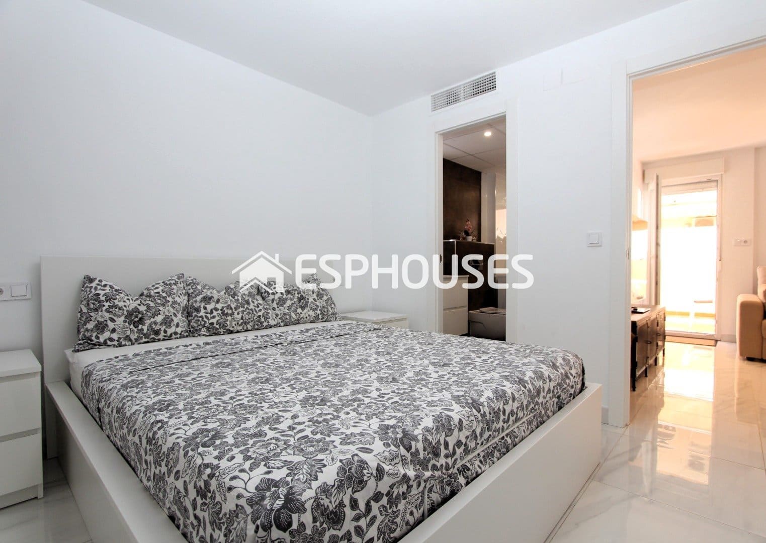 1 Zimmer Apartment zu verkaufen in Guardamar del Segura - 160.000 € (Ref: 9846703)