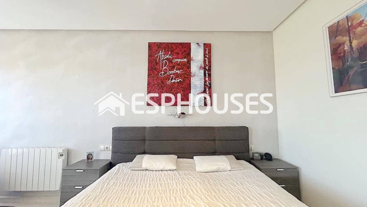 2 bedroom Apartment for sale in Altea with pool garage - € 375,000 (Ref: 9846712)