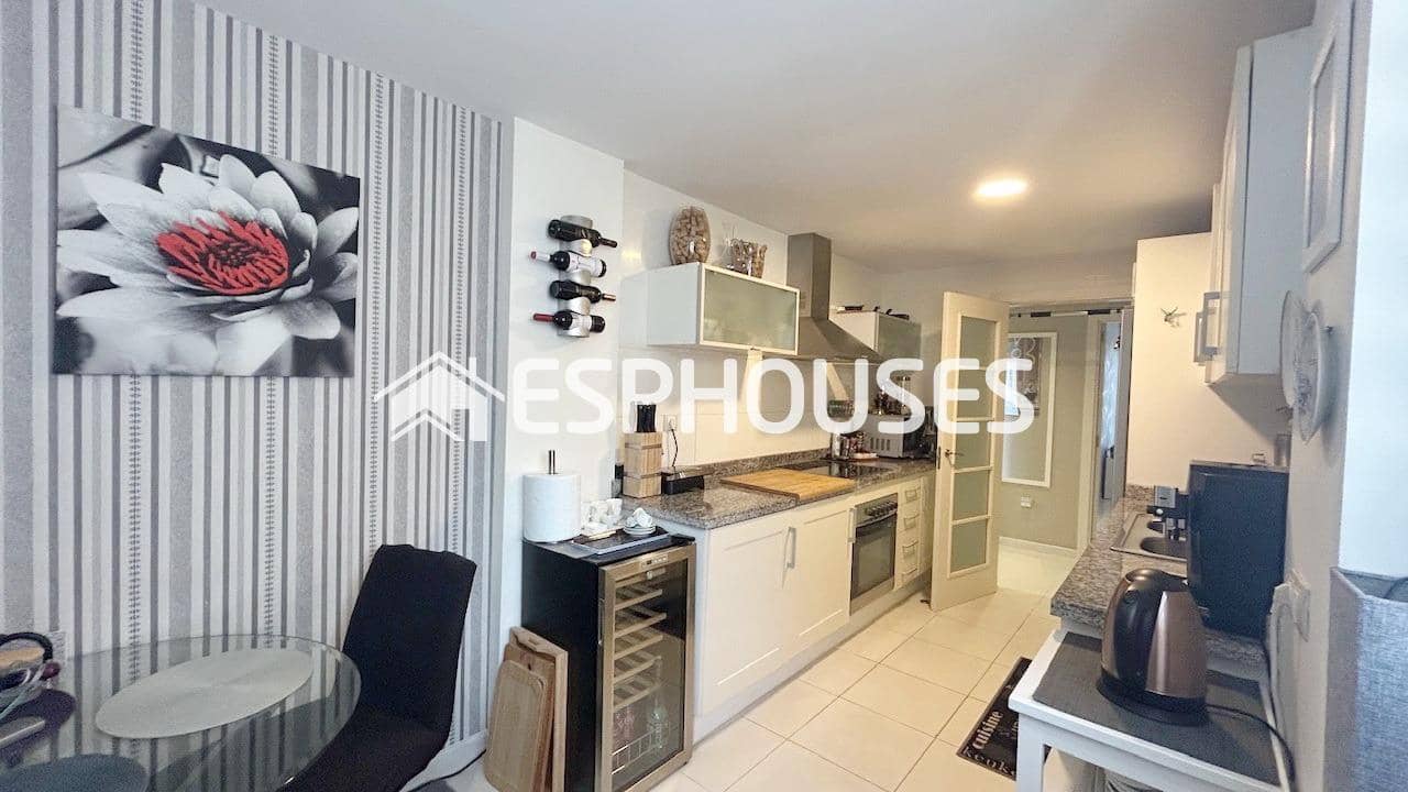 2 bedroom Apartment for sale in Altea with pool garage - € 375,000 (Ref: 9846712)