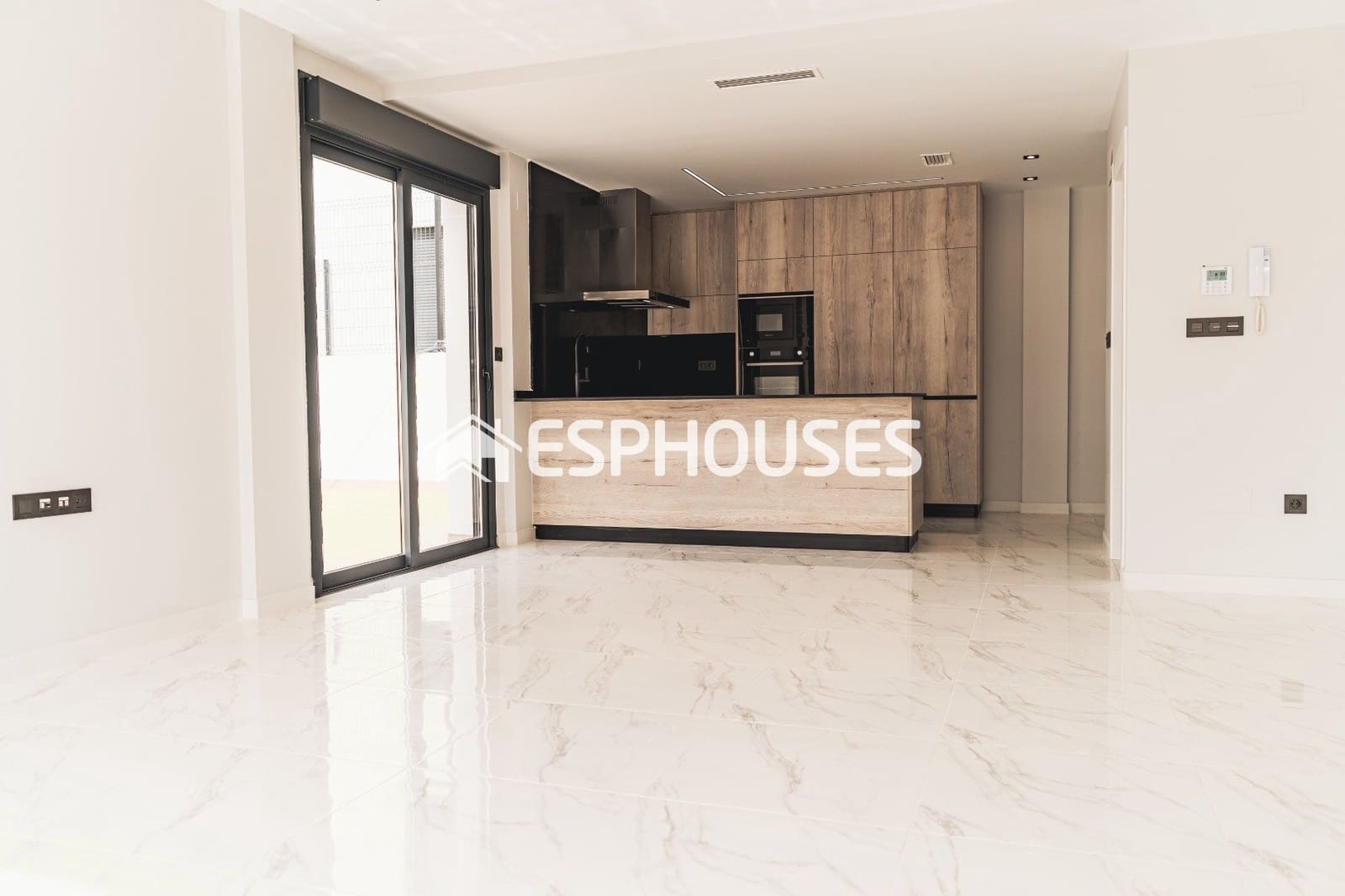 4 quarto Moradia para venda em Orihuela Costa com piscina garagem - 699 900 € (Ref: 9846717)