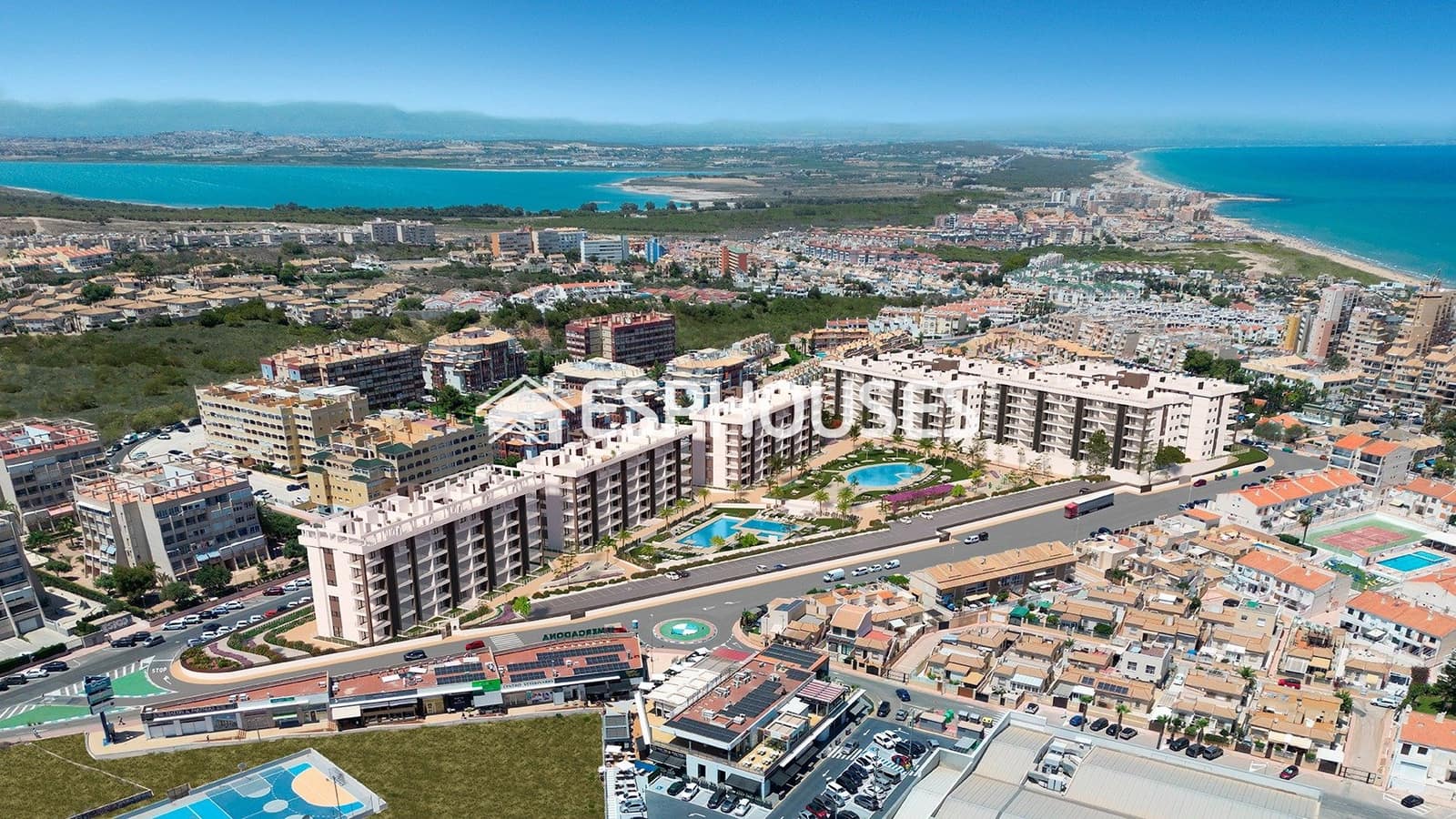 3 soverom Penthouse til salgs i Torrevieja med svømmebasseng garasje - € 540 000 (Ref: 9846718)