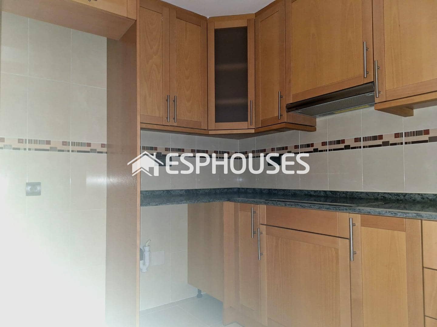2 soveværelse Lejlighed til salg i Guardamar del Segura med garage - € 220.000 (Ref: 9846719)