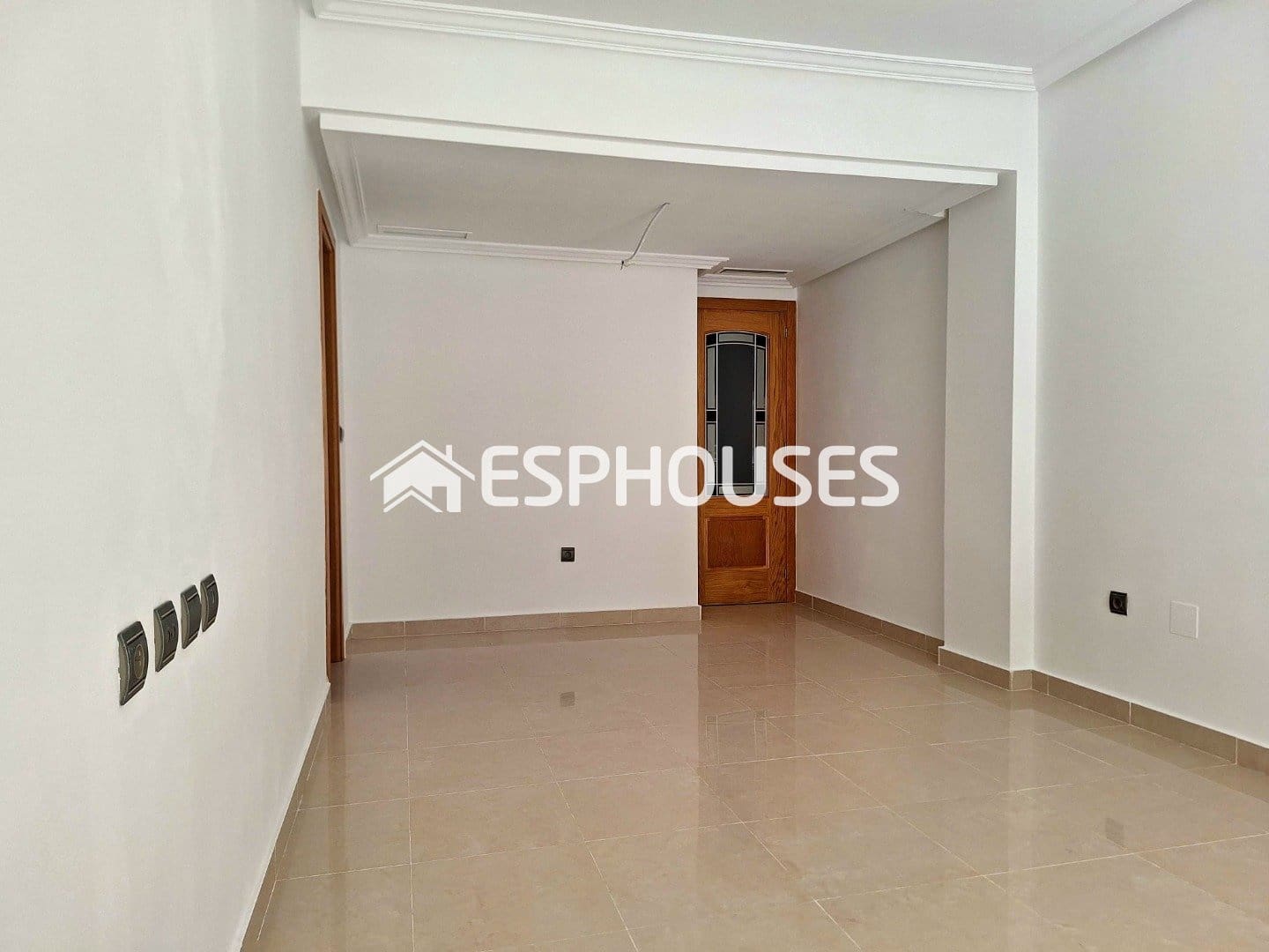 2 Zimmer Apartment zu verkaufen in Guardamar del Segura mit Garage - 220.000 € (Ref: 9846719)