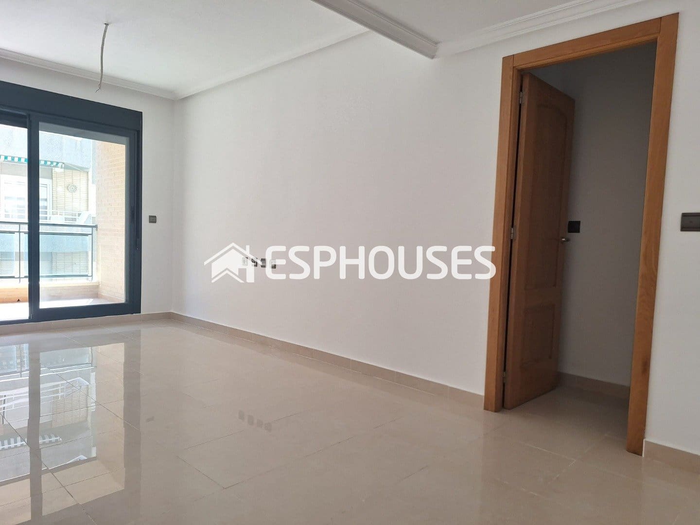 2 Zimmer Apartment zu verkaufen in Guardamar del Segura mit Garage - 220.000 € (Ref: 9846719)