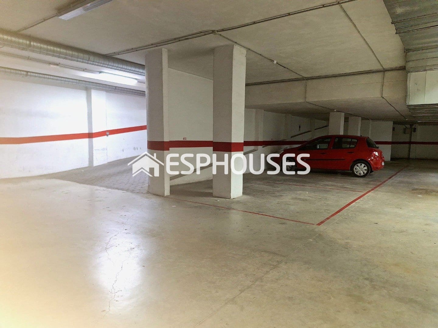 2 Zimmer Apartment zu verkaufen in Guardamar del Segura mit Garage - 220.000 € (Ref: 9846719)