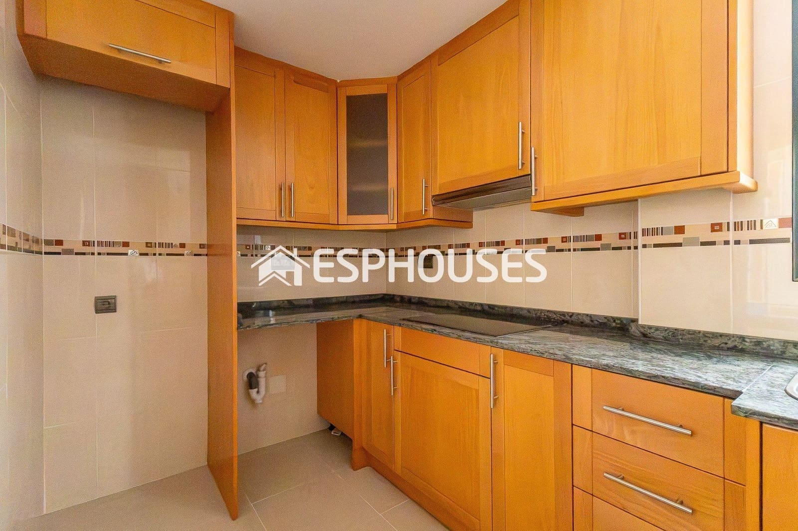 2 soverom Leilighet til salgs i Guardamar del Segura med garasje - € 220 000 (Ref: 9846719)