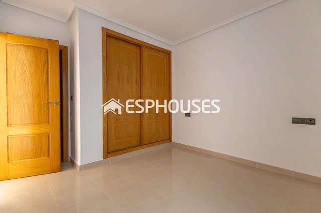 2 Zimmer Apartment zu verkaufen in Guardamar Playa, Guardamar del Segura mit Garage - 220.000 € (Ref: 9846719)