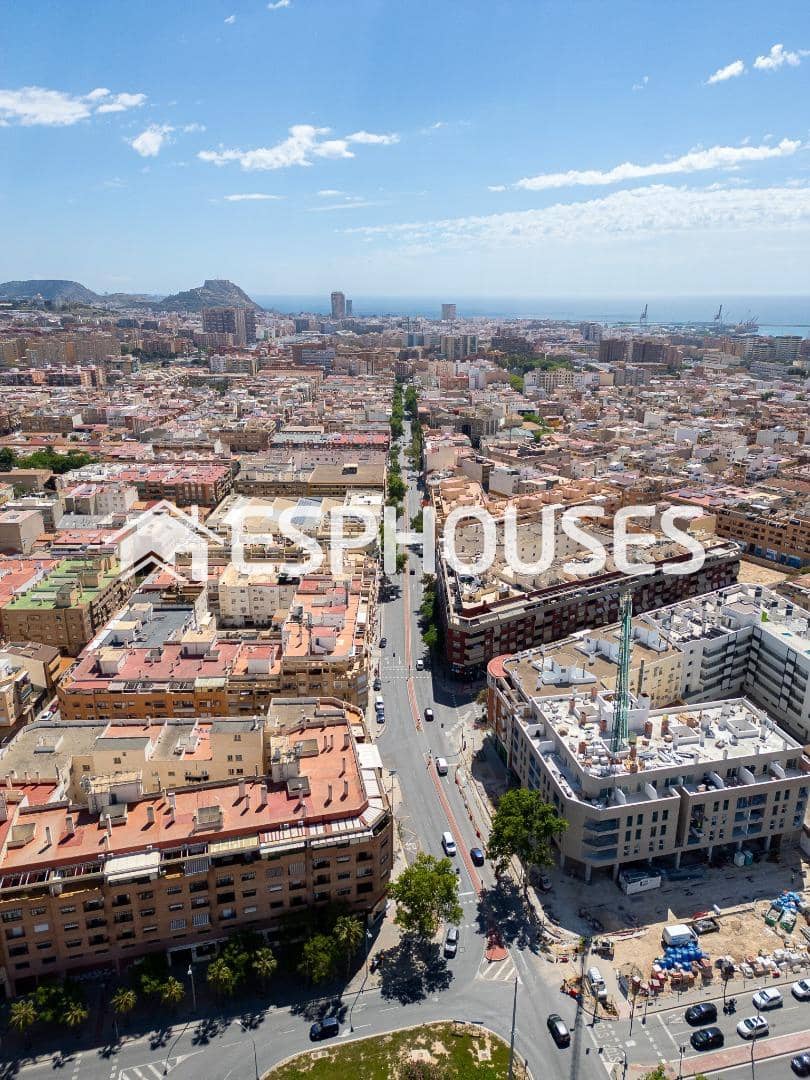 2 bedroom Apartment for sale in Alicante / Alacant city with pool - € 265,000 (Ref: 9846725)