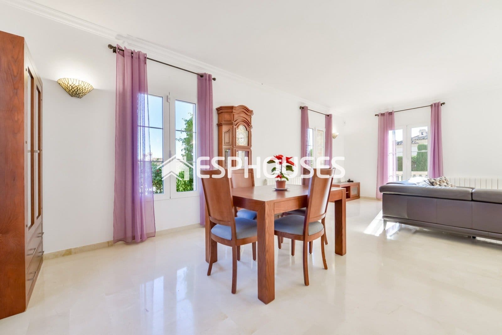 4 bedroom Villa for sale in Finestrat with pool garage - € 800,000 (Ref: 9846728)