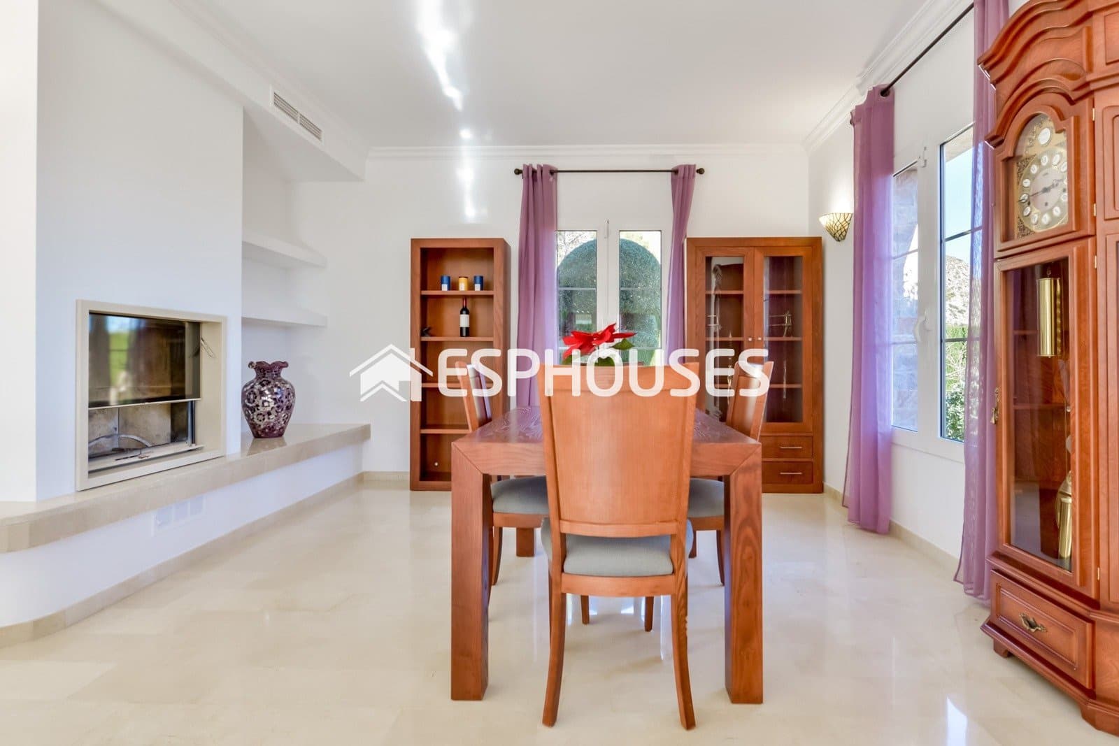 4 bedroom Villa for sale in Finestrat with pool garage - € 800,000 (Ref: 9846728)