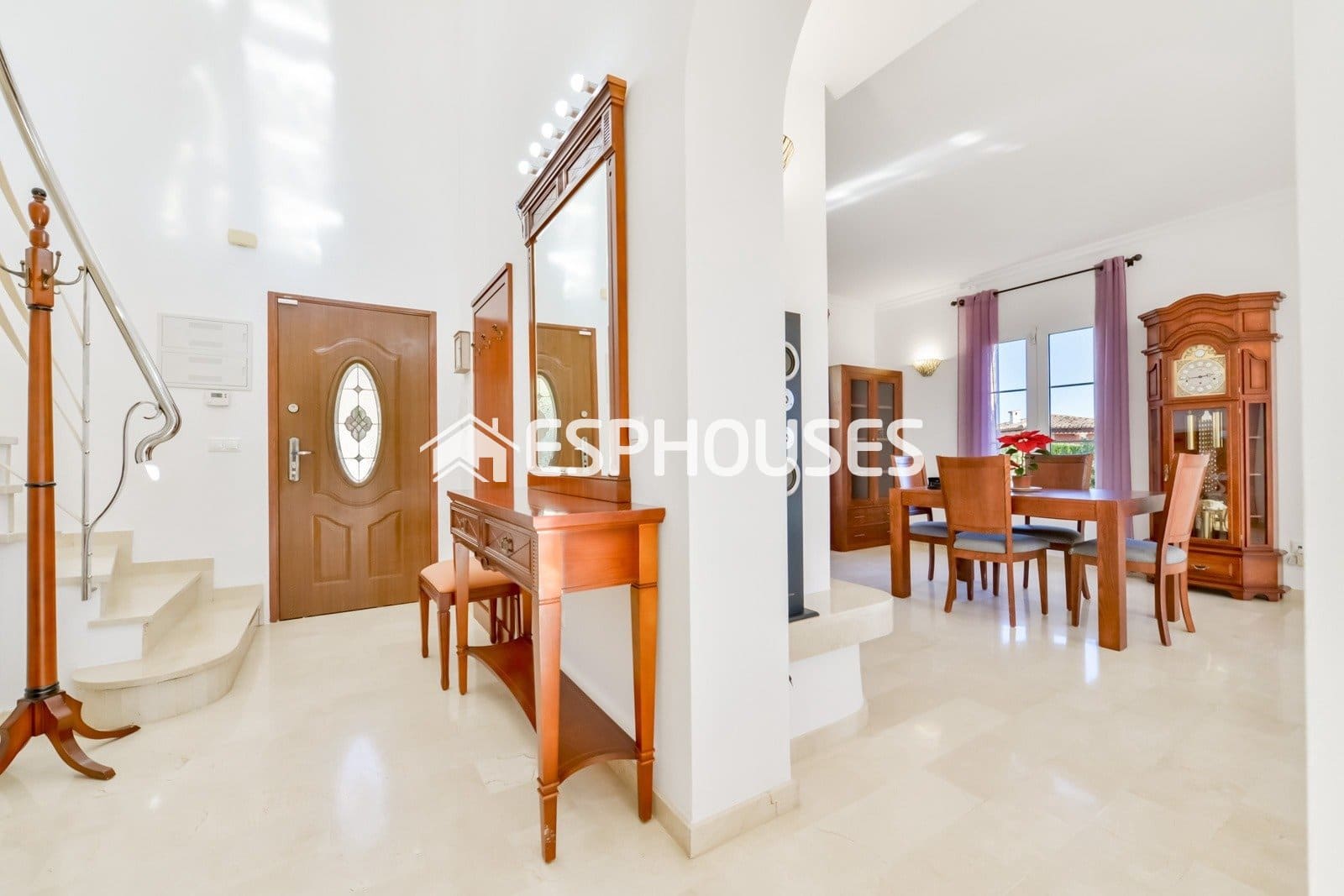 4 bedroom Villa for sale in Finestrat with pool garage - € 800,000 (Ref: 9846728)