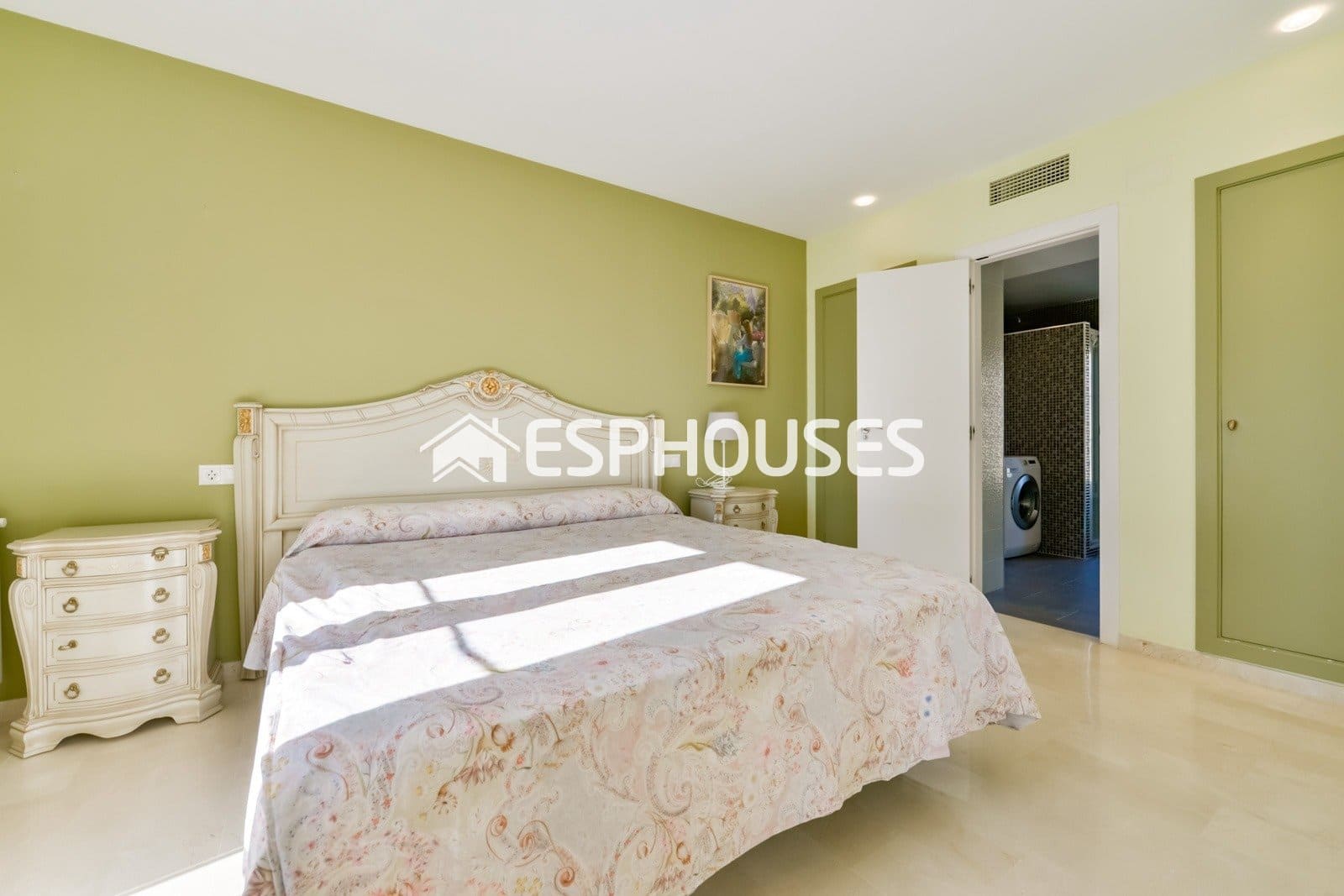 4 bedroom Villa for sale in Finestrat with pool garage - € 800,000 (Ref: 9846728)
