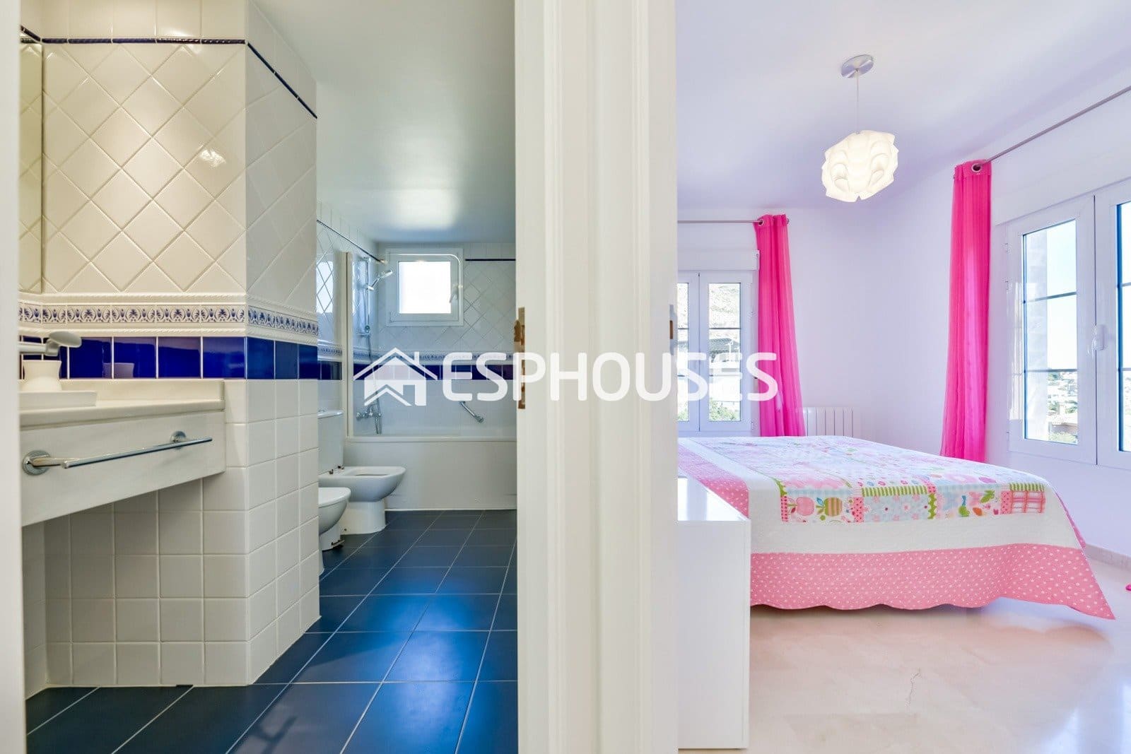 4 bedroom Villa for sale in Finestrat with pool garage - € 800,000 (Ref: 9846728)