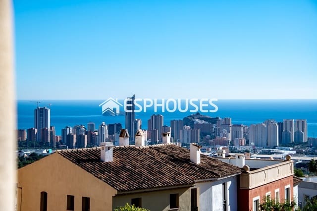 4 bedroom Villa for sale in Finestrat with pool garage - € 800,000 (Ref: 9846728)