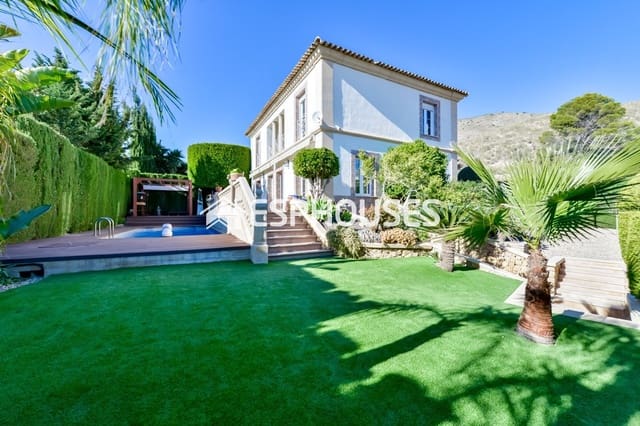 4 bedroom Villa for sale in Finestrat with pool garage - € 800,000 (Ref: 9846728)