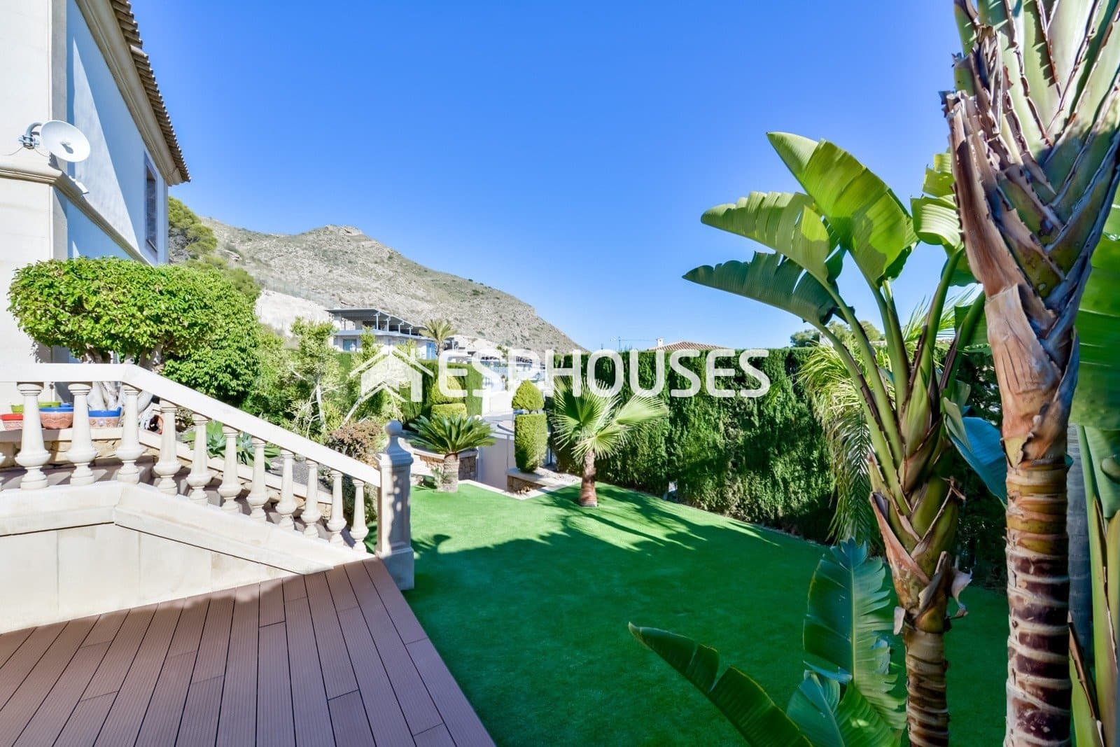 4 bedroom Villa for sale in Finestrat with pool garage - € 800,000 (Ref: 9846728)