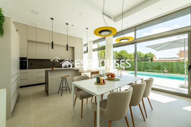 3 soveværelse Villa til salg i Pinar de Campoverde, Pilar de la Horadada med swimmingpool garage - € 825.000 (Ref: 9846739)