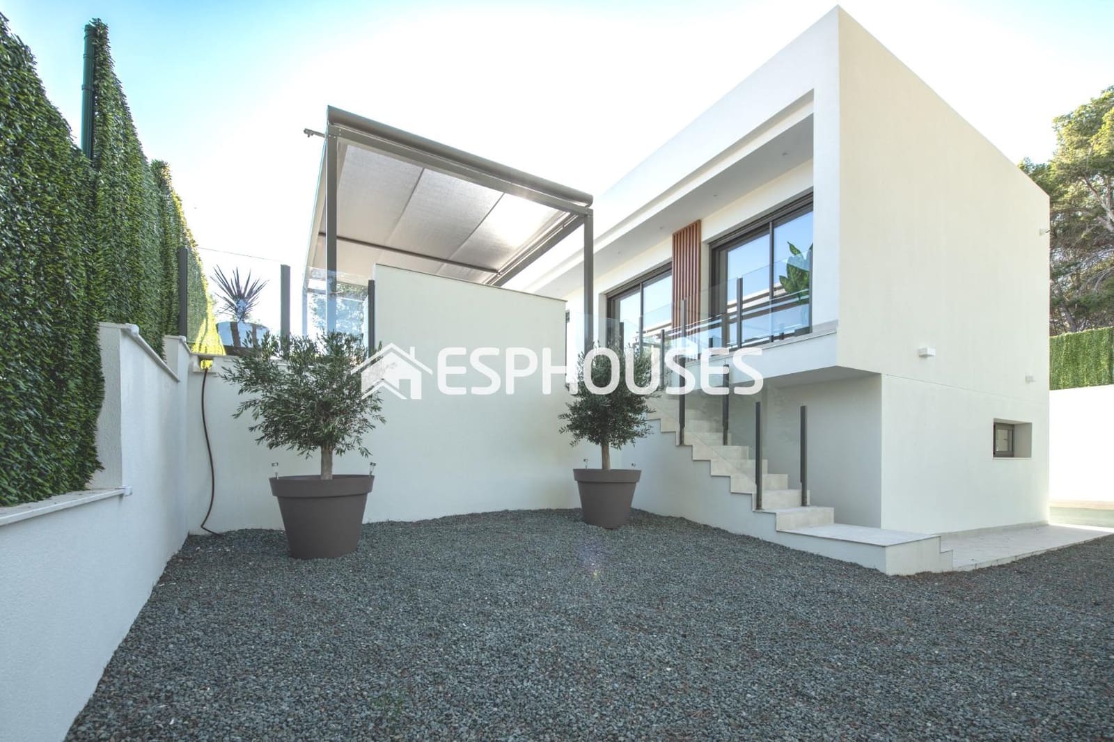 3 soveværelse Villa til salg i Pinar de Campoverde med swimmingpool garage - € 825.000 (Ref: 9846739)