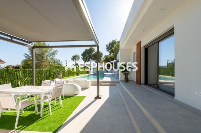 3 soveværelse Villa til salg i Pinar de Campoverde, Pilar de la Horadada med swimmingpool garage - € 825.000 (Ref: 9846739)