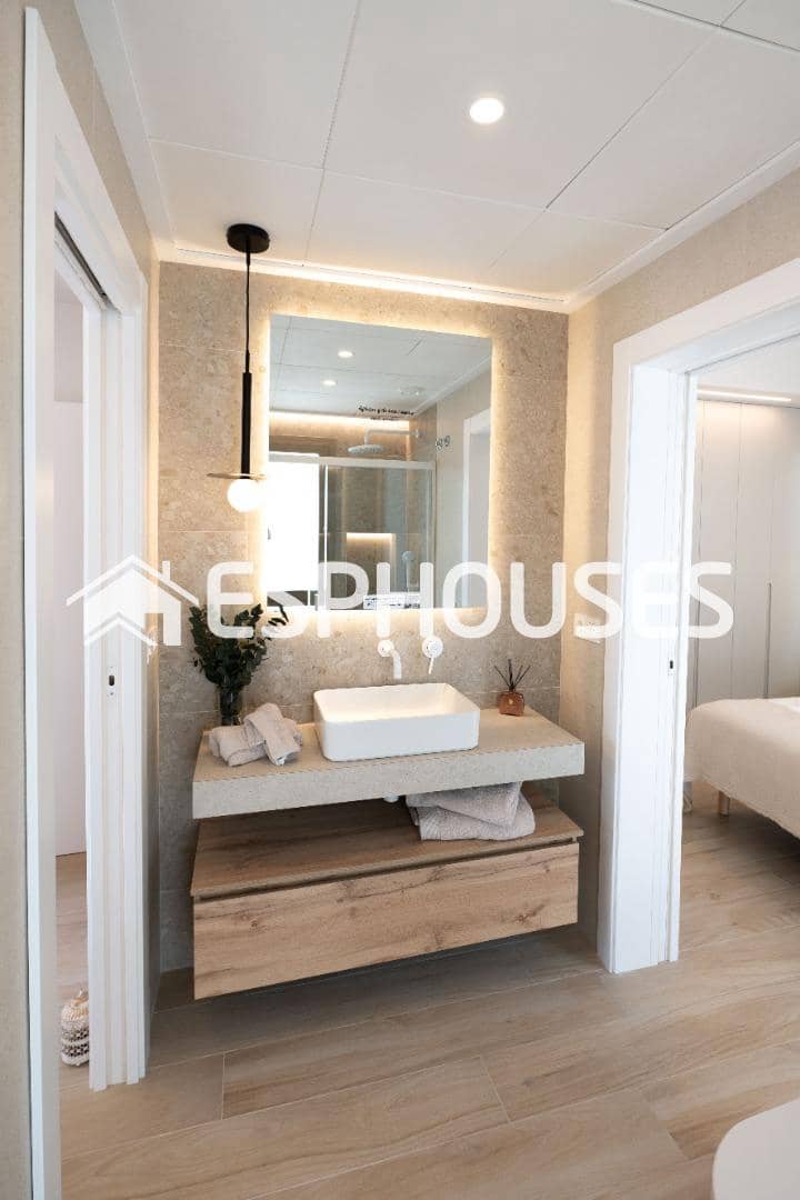 3 chambre Bungalow à vendre à Los Alcazares avec piscine garage - 630 000 € (Ref: 9846742)