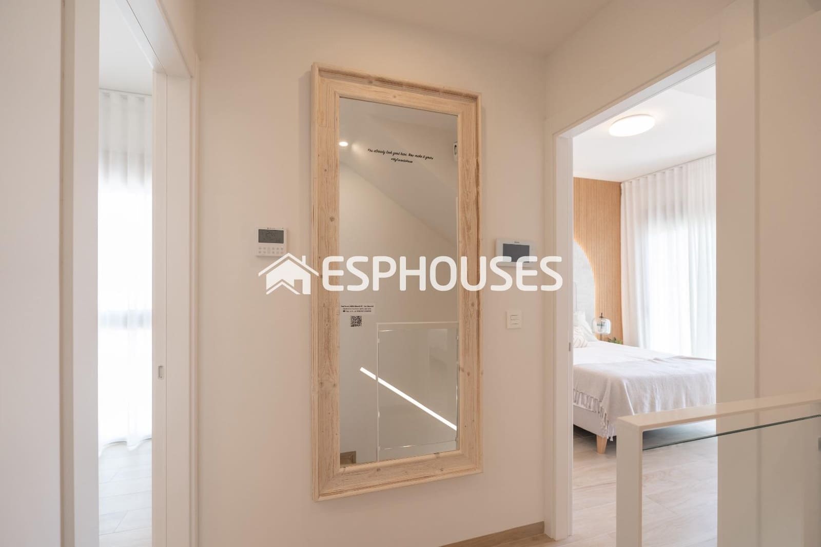 3 chambre Bungalow à vendre à Los Alcazares avec piscine garage - 630 000 € (Ref: 9846742)