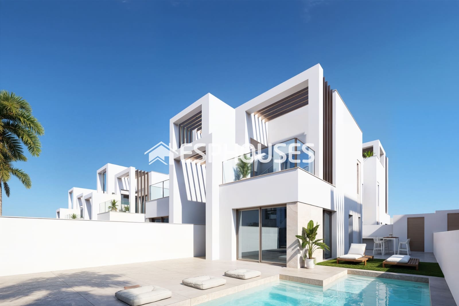3 bedroom Apartment for sale in Los Alcazares with pool - € 465,000 (Ref: 9846743)