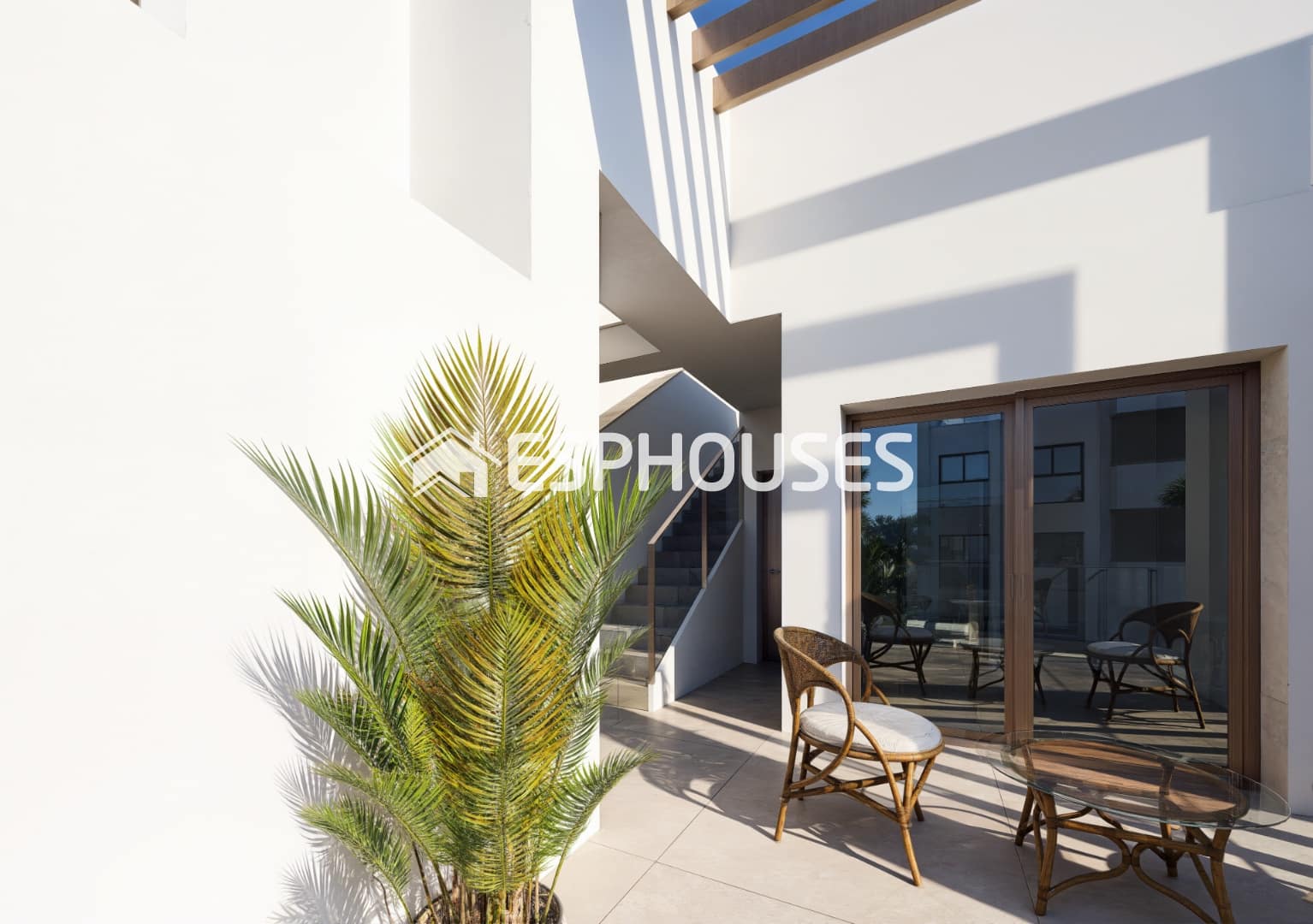 3 bedroom Apartment for sale in Los Alcazares with pool - € 465,000 (Ref: 9846743)