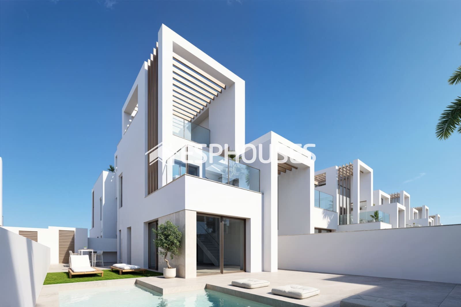 3 bedroom Apartment for sale in Los Alcazares with pool - € 465,000 (Ref: 9846743)