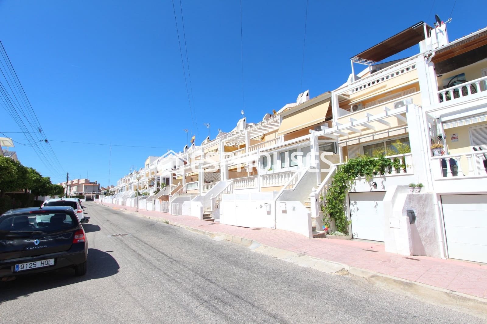 3 soveværelse Bungalow til salg i Guardamar del Segura med swimmingpool - € 275.000 (Ref: 9846748)