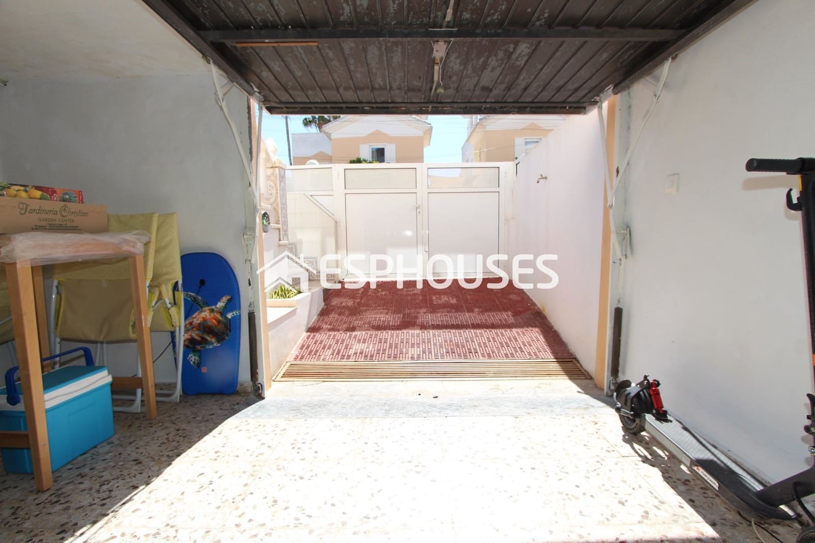3 soveværelse Bungalow til salg i Guardamar del Segura med swimmingpool - € 275.000 (Ref: 9846748)