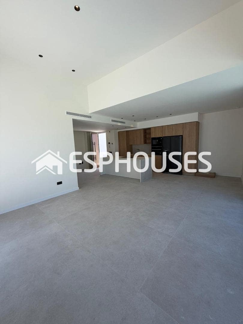 3 soverom Villa til salgs i Finestrat med svømmebasseng garasje - € 790 000 (Ref: 9846762)