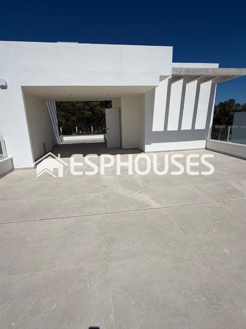 3 soveværelse Villa til salg i Finestrat med swimmingpool garage - € 790.000 (Ref: 9846762)