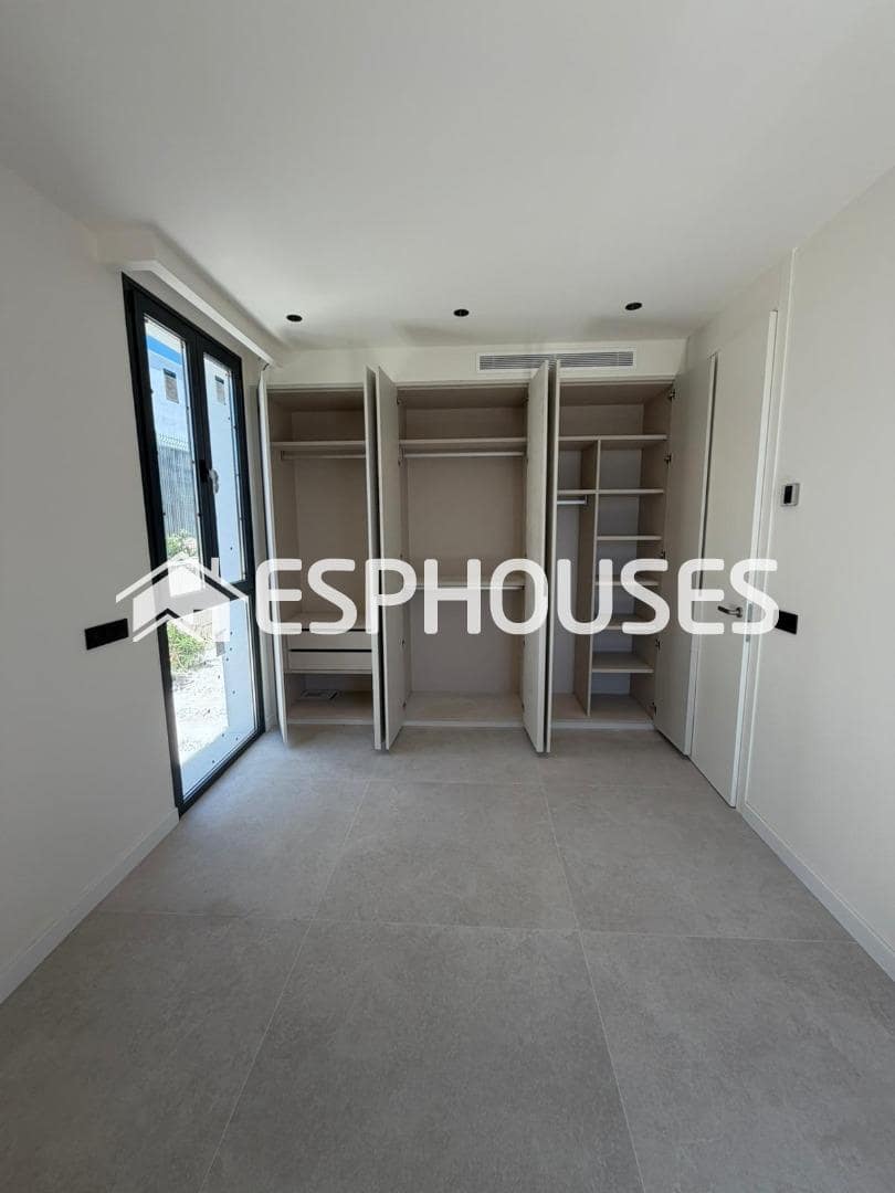 Chalet de 3 habitaciones en Finestrat en venta con piscina garaje - 790.000 € (Ref: 9846763)