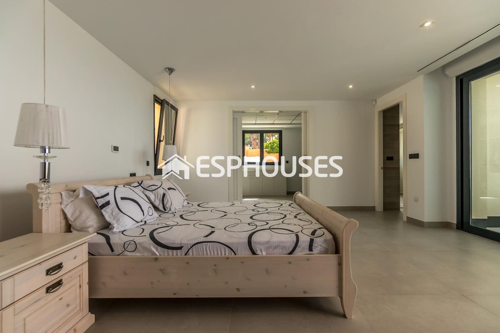 5 sypialnia Willa na sprzedaż w Altea z basenem garażem - 3 500 000 € (Ref: 9846765)