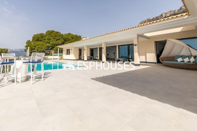5 soverom Villa til salgs i Altea med svømmebasseng - € 3 500 000 (Ref: 9846765)