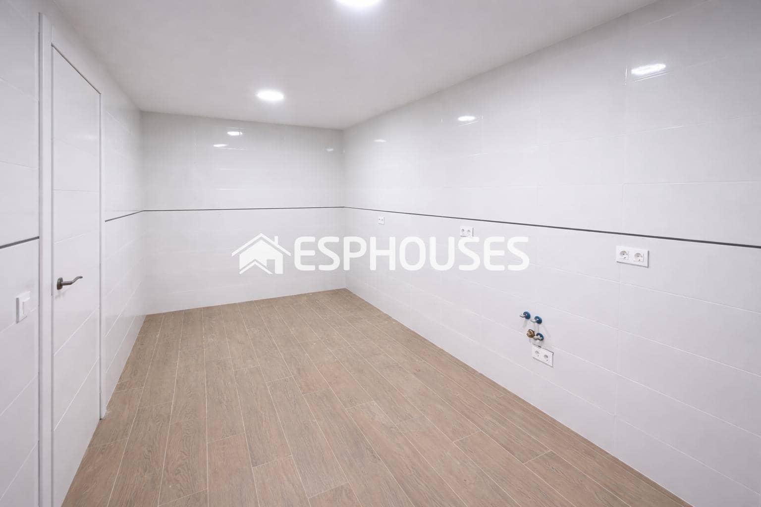 4 Zimmer Villa zu verkaufen in La Nucia mit Pool Garage - 895.000 € (Ref: 9846769)