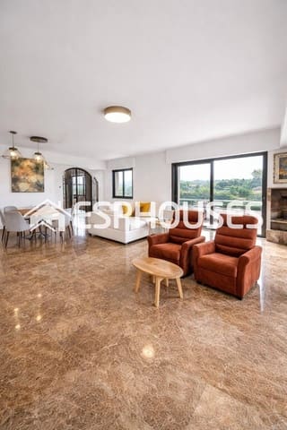 4 soverom Villa til salgs i La Nucia Pueblo  , La Nucia med svømmebasseng garasje - € 895 000 (Ref: 9846769)