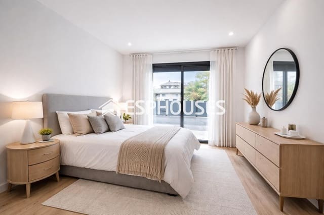 4 soverom Villa til salgs i La Nucia Pueblo  , La Nucia med svømmebasseng garasje - € 895 000 (Ref: 9846769)