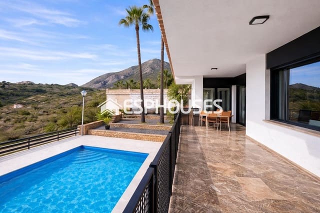 4 soverom Villa til salgs i La Nucia Pueblo  , La Nucia med svømmebasseng garasje - € 895 000 (Ref: 9846769)