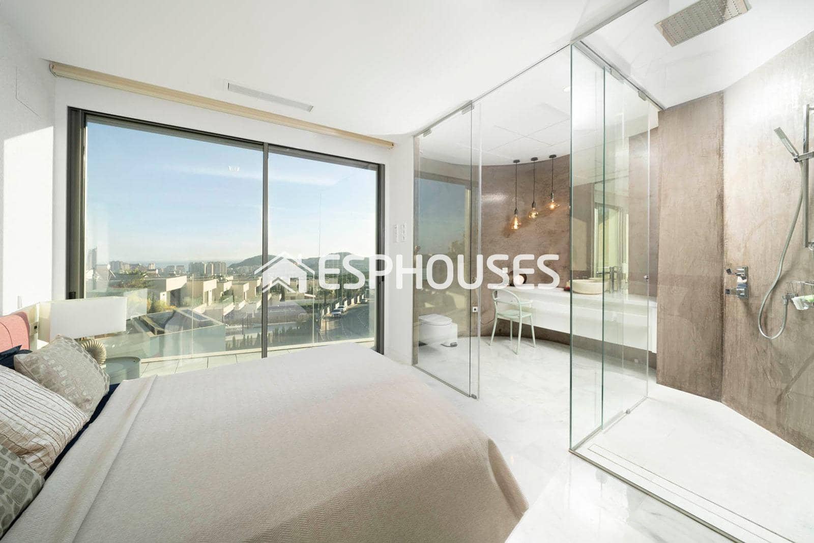4 quarto Moradia para venda em Finestrat com piscina garagem - 1 280 000 € (Ref: 9846770)