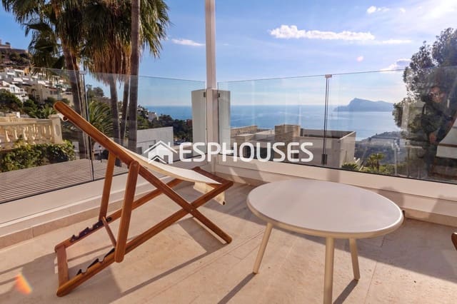 3 soveværelse Villa til salg i Altea med swimmingpool - € 1.650.000 (Ref: 9846771)