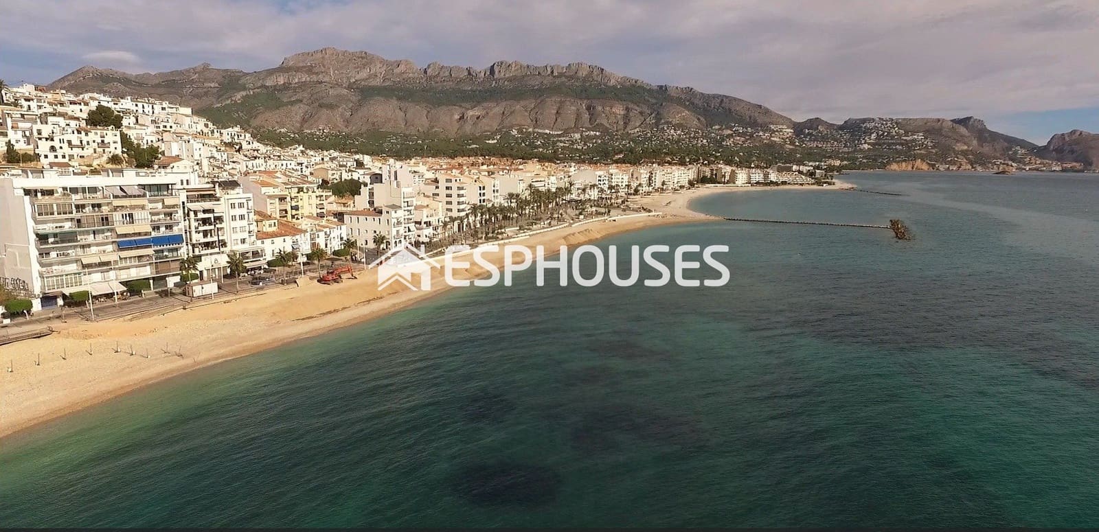 3 bedroom Villa for sale in Altea with pool garage - € 1,650,000 (Ref: 9846771)