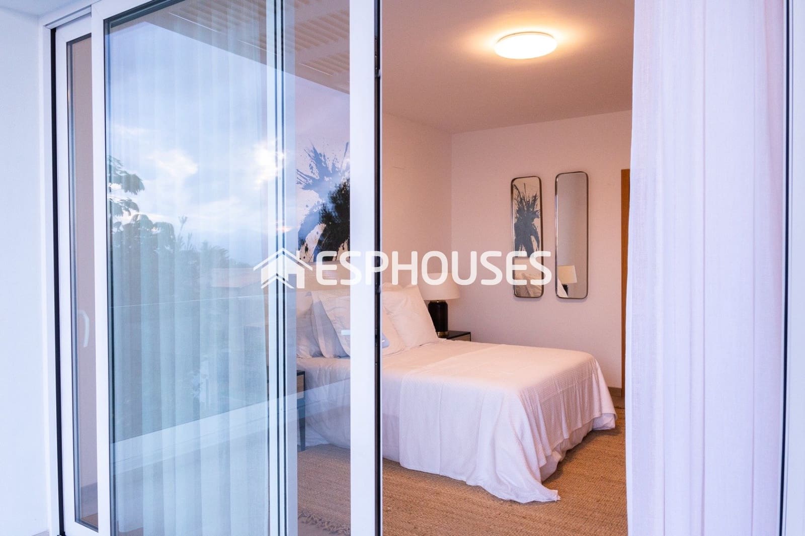 3 bedroom Villa for sale in Altea with pool garage - € 1,650,000 (Ref: 9846771)