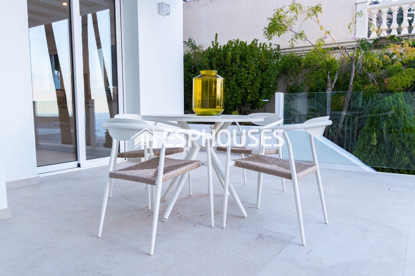 3 bedroom Villa for sale in Altea with pool garage - € 1,650,000 (Ref: 9846771)