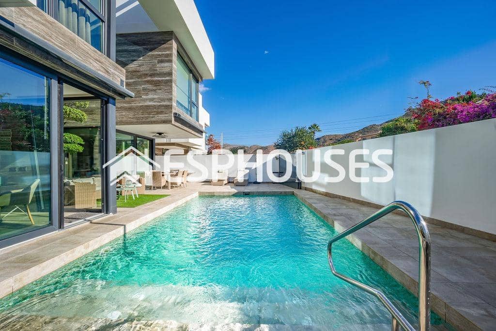 4 soveværelse Villa til salg i Albir med swimmingpool garage - € 1.495.000 (Ref: 9846772)
