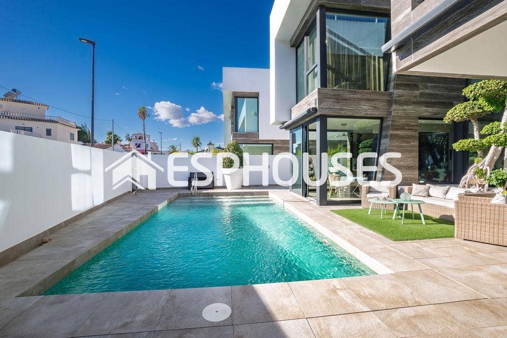 4 soveværelse Villa til salg i Albir med swimmingpool garage - € 1.495.000 (Ref: 9846772)