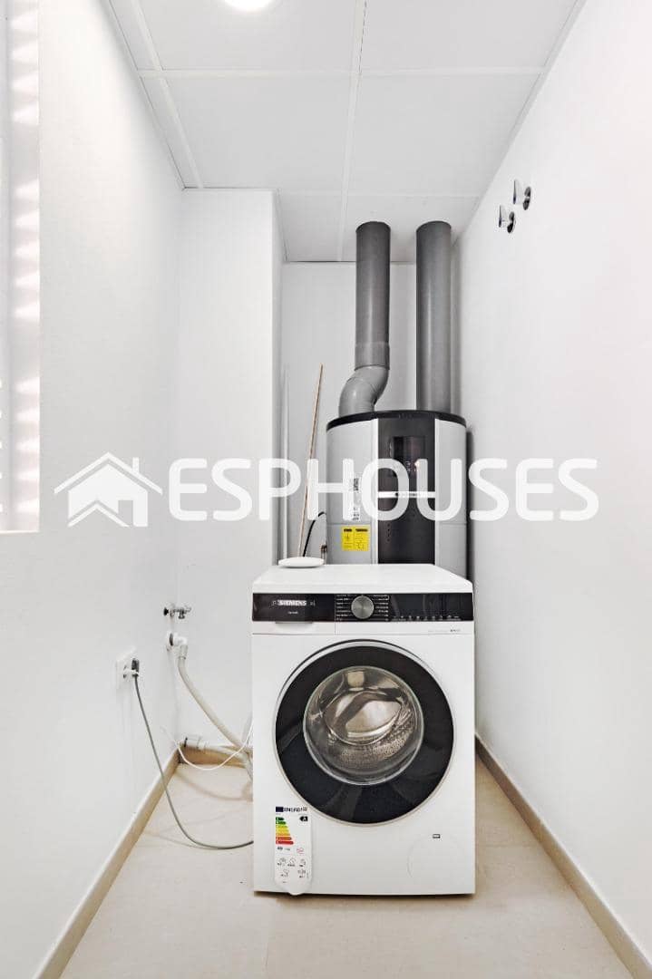 2 sovrum Lägenhet till salu i Torrevieja med pool garage - 525 000 € (Ref: 9860340)