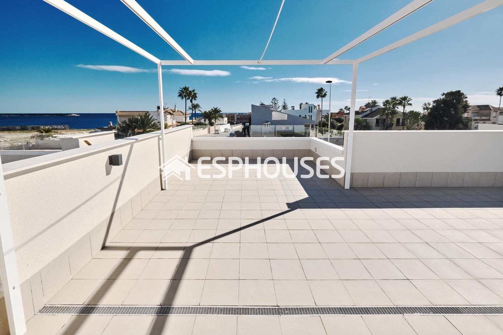 2 sovrum Lägenhet till salu i Torrevieja med pool garage - 525 000 € (Ref: 9860340)